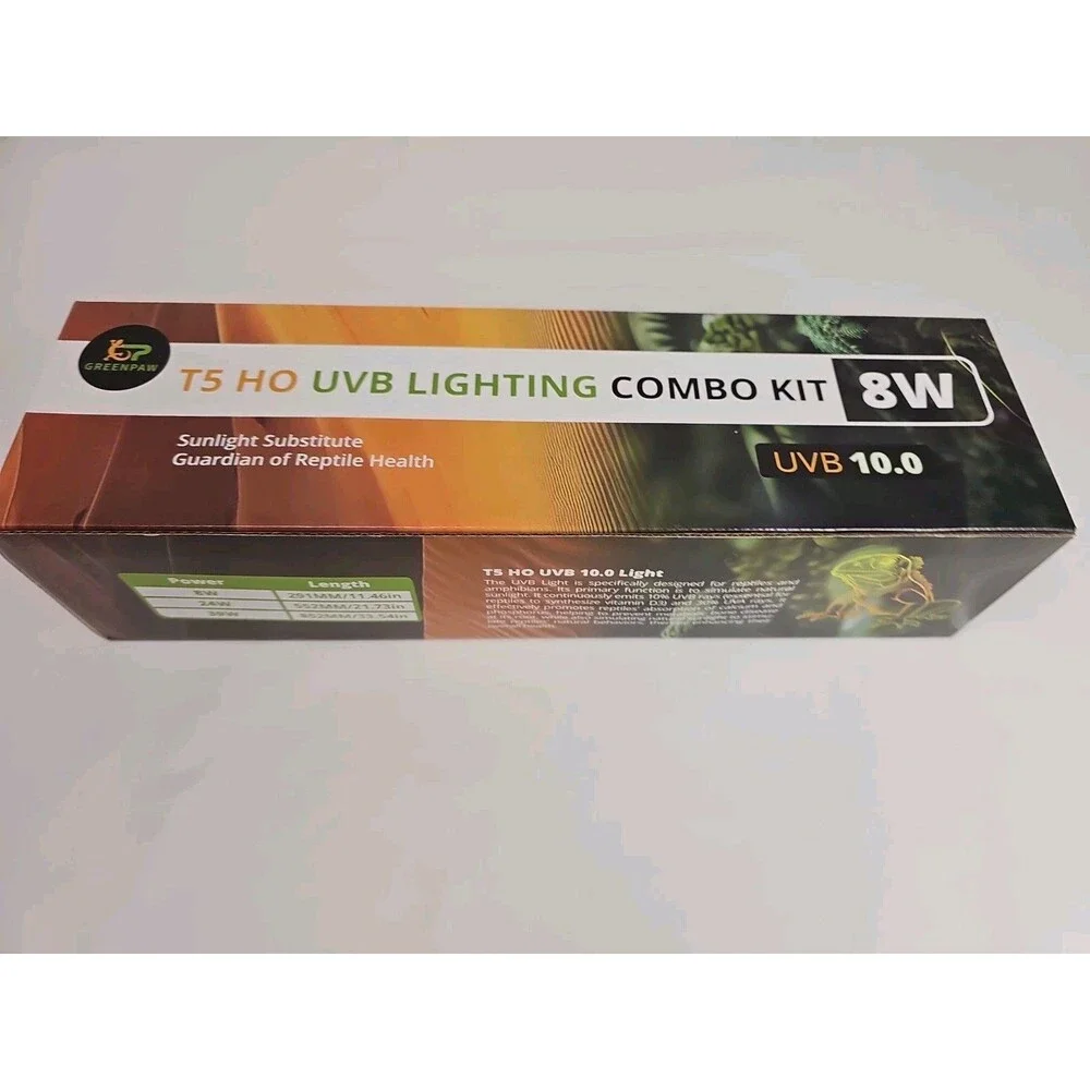 Provide essential UVB lighting for your reptile with this GreenPan T5 HO UVB Lig